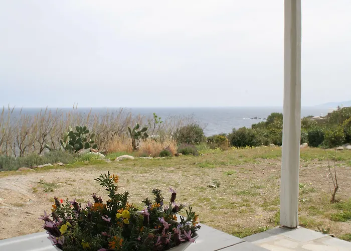 Plan-b Holidays * Kalo Livadi